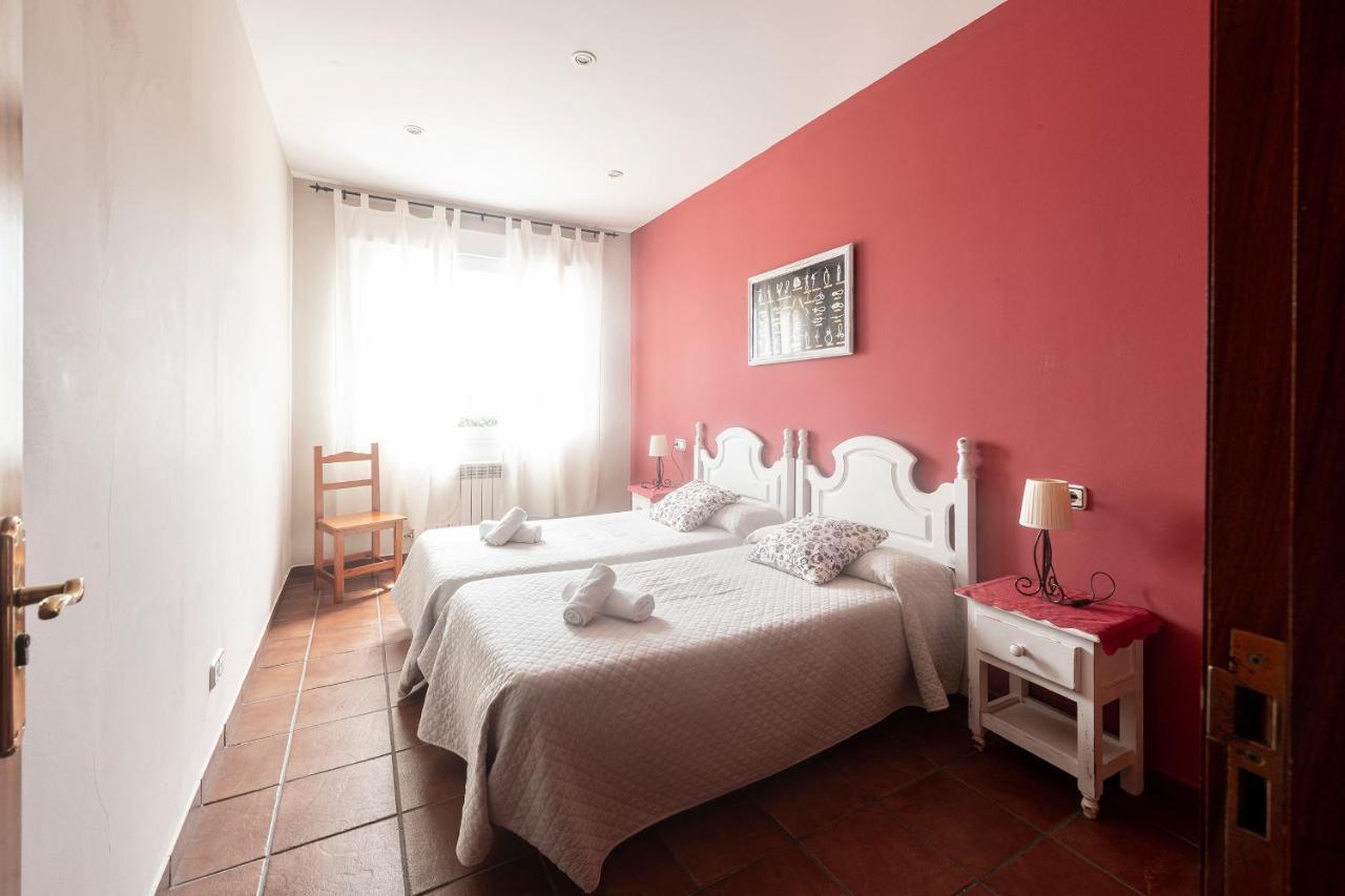 Apartamentos Turisticos La Flor Muros De Nalon Exterior photo